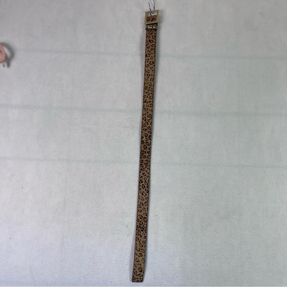 Genuine Leather Face with PVC Backing Cheetah Print Cow Hair Medium - Picture 1 of 11